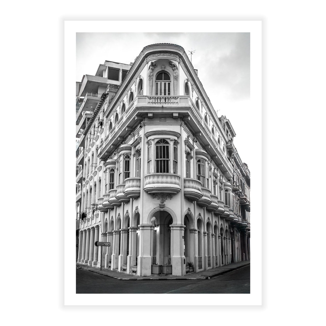 Cuban Architectural Harmony